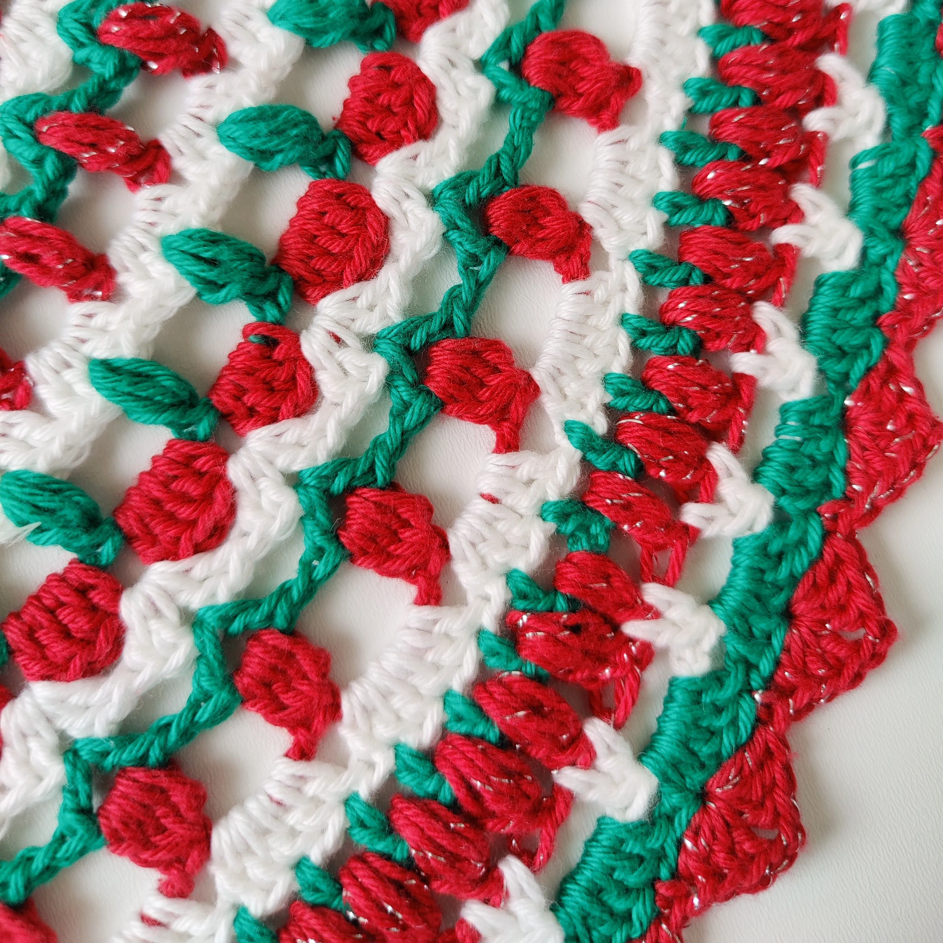 Holly Jolly Christmas Doily - Mandala - Image 4