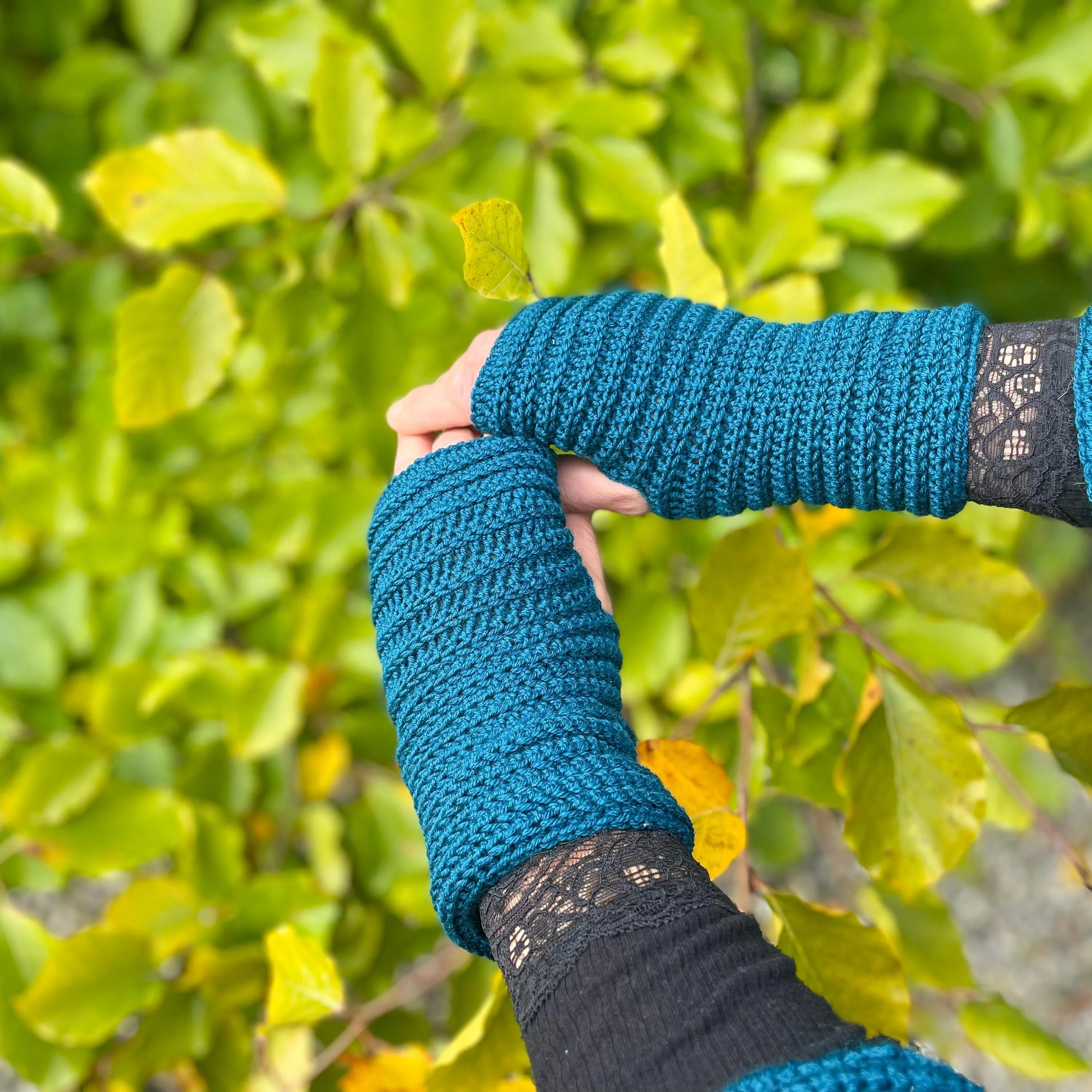 Embrace - Wrist Warmers - Image 3