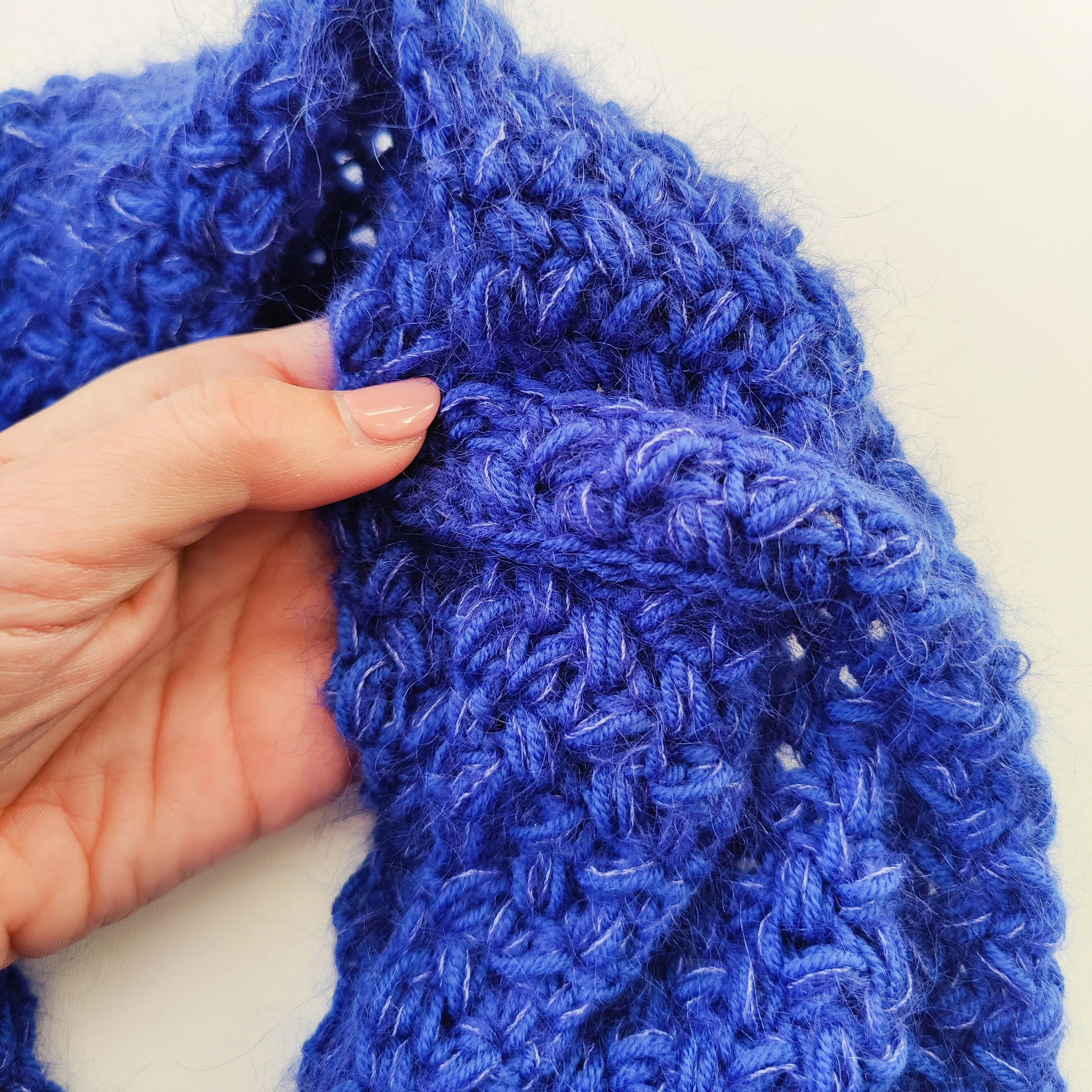 Triangle Bean - Cowl - Image 3