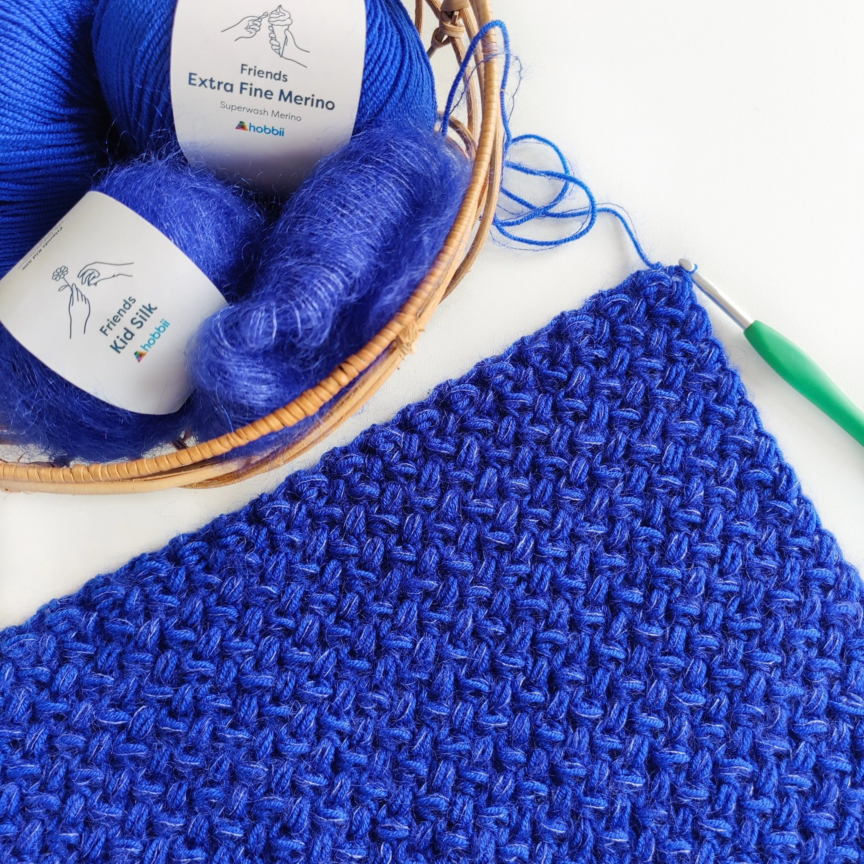 Triangle Bean - Cowl - Image 7