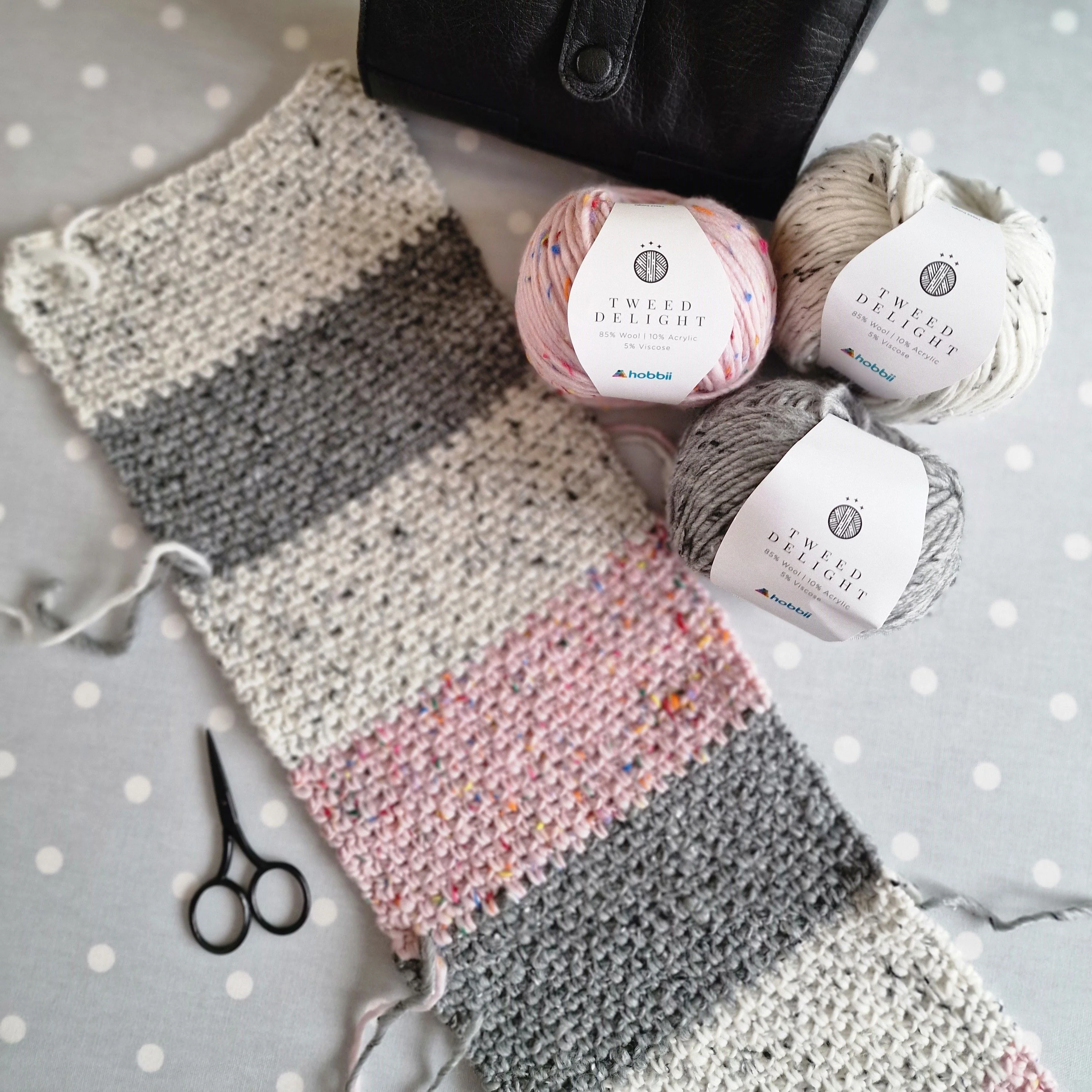 Delicate Moss Stitch - Table Runner - Image 5