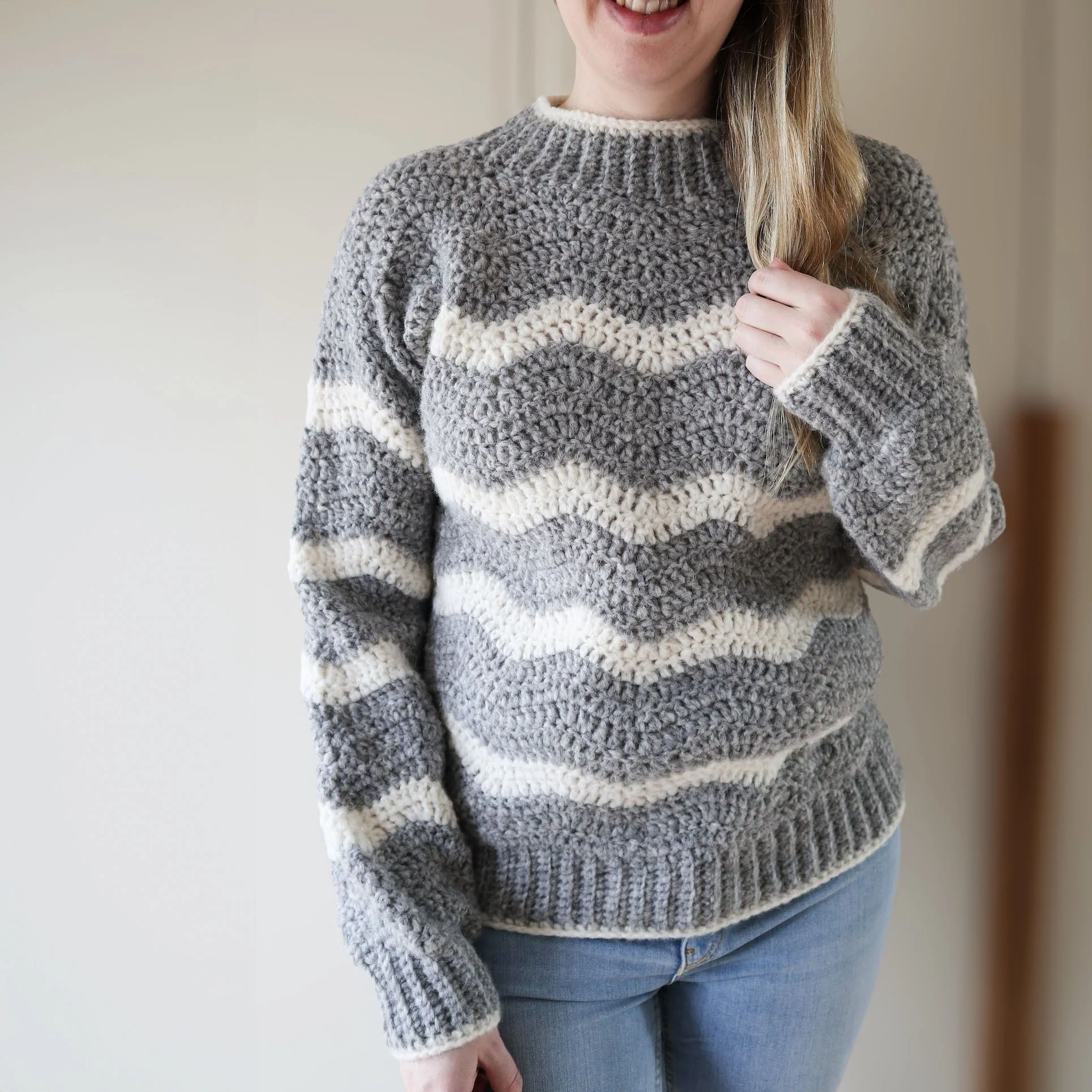 Waves - Sweater - Image 3