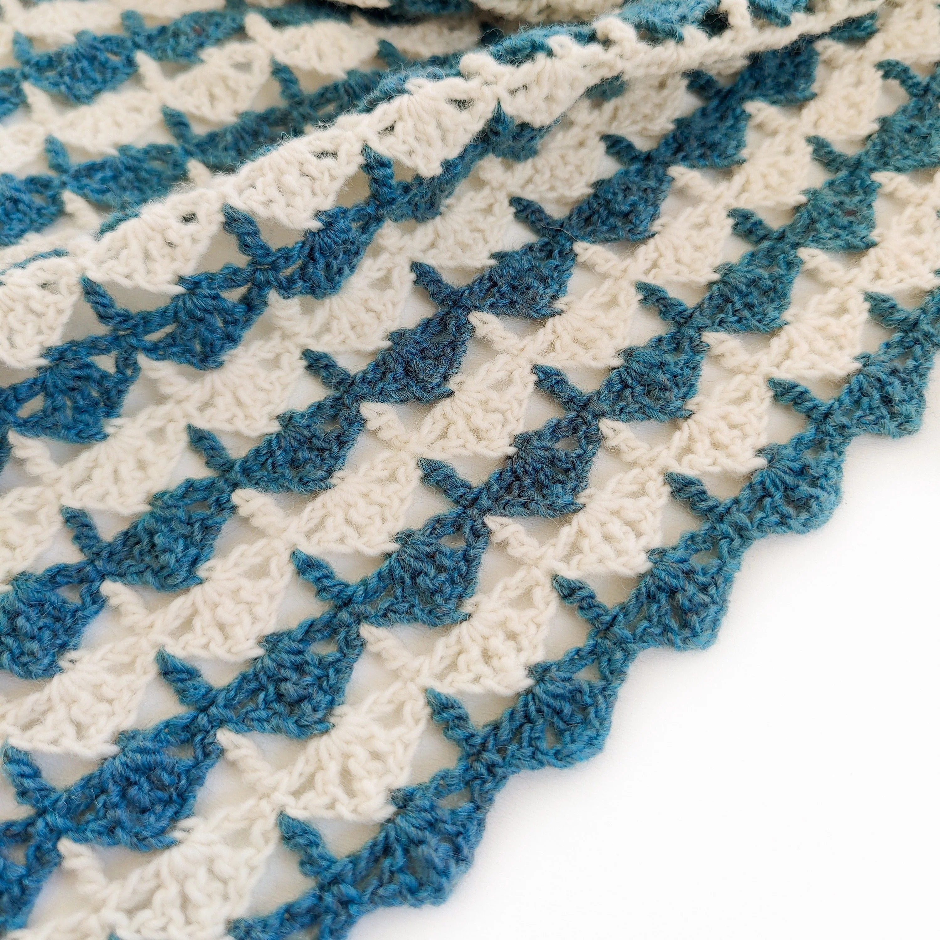 Forest Breeze - Shawl - Image 4