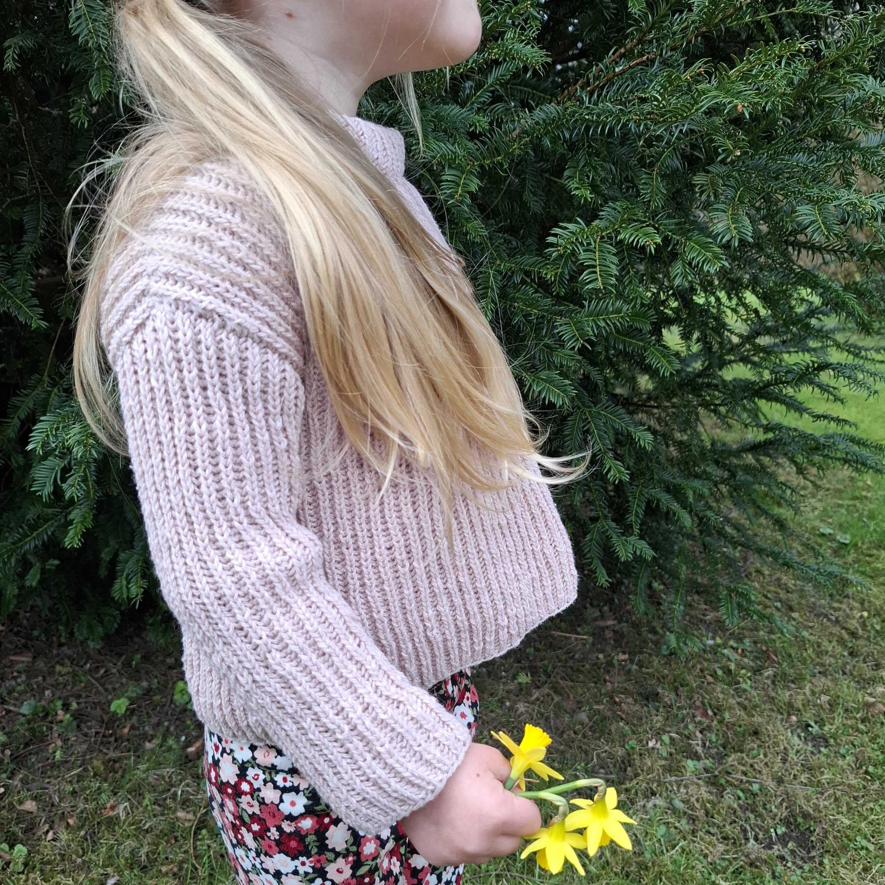 Runa - Children’s Sweater - Image 2
